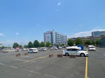 杭州迅達(dá)駕校全解析 報(bào)名價(jià)格、培訓(xùn)質(zhì)量與學(xué)員評價(jià)